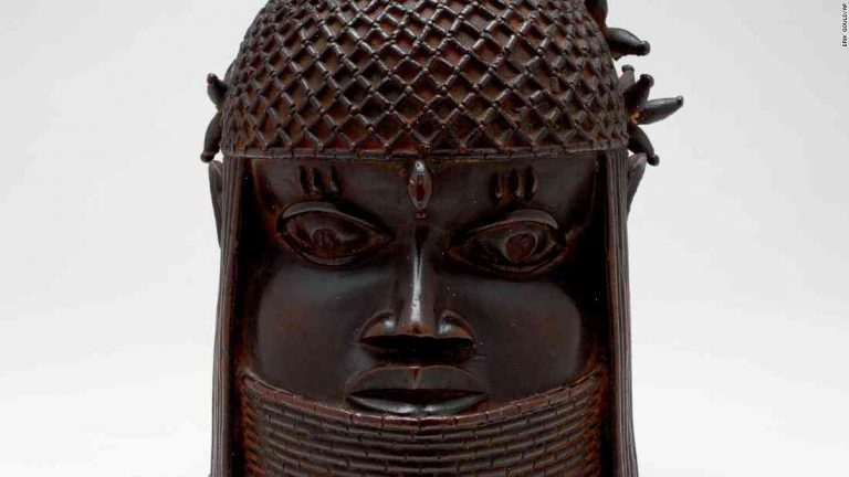 U.S. museum returns collection of valuable artifacts to Nigeria