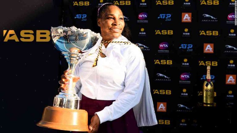 Serena Williams sets new record with Australian Open title